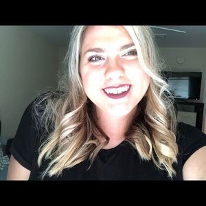 Meet your Posher, Lyndsey